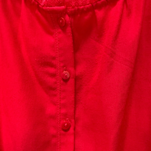 GAP Women's Button-Up Blouse – Size Medium - Picture 4 of 8